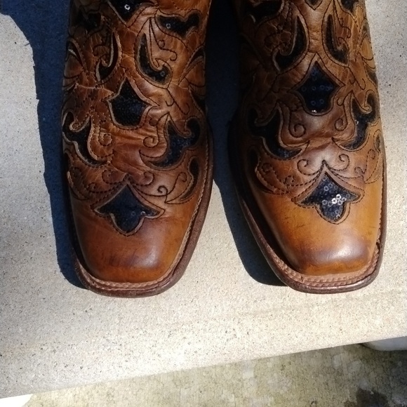 CORRAL A2840 - WOMEN'S INLAY EMBROIDERY AND STUDS BROWN SQUARE TOE  BOOT size 9 - Picture 3 of 16